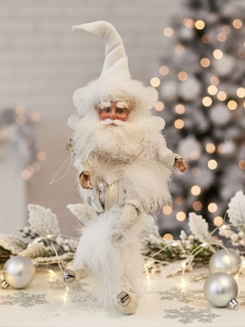 Mark Roberts Limited Edition Medium Snowflake Fairy Ornament 51-35946 with Box